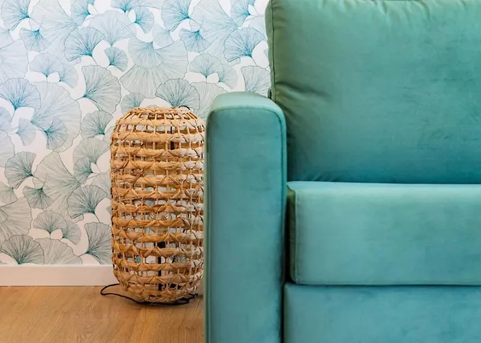 公寓 Sunny Vibes & Balcony With Pool 埃斯平霍