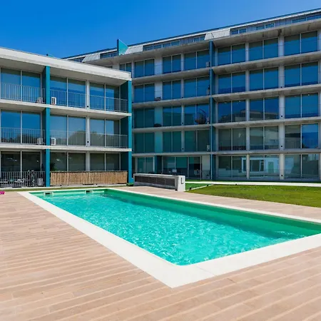Sunny Vibes & Balcony With Pool Espinho (Aveiro)