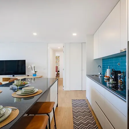 Apartamento Sunny Vibes & Balcony With Pool *