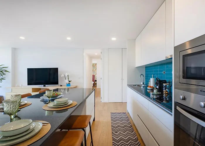 Apartamento Sunny Vibes & Balcony With Pool *