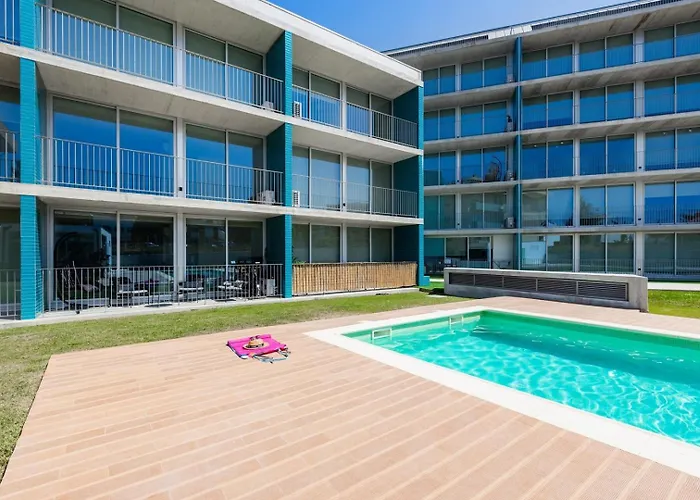 Sunny Vibes & Balcony With Pool Apartamento Espinho (Aveiro)